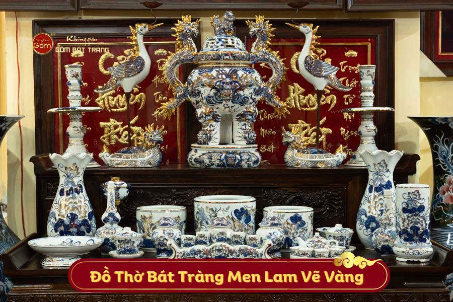 Đồ thờ Bát Tràng men lam vẽ vàng